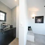 El Solitaire-luxurious Villa-infinity Salt Water Pool-sea Views-jacuzzi Villa
