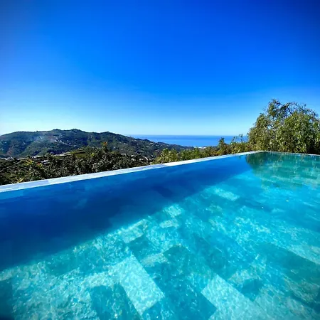El Solitaire-luxurious Villa-infinity Salt Water Pool-sea Views-jacuzzi Villa *