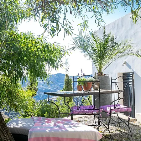 Villa El Solitaire-luxurious Villa-infinity Salt Water Pool-sea Views-jacuzzi