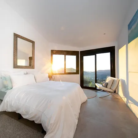 El Solitaire-luxurious Villa-infinity Salt Water Pool-sea Views-jacuzzi Villa Cómpeta