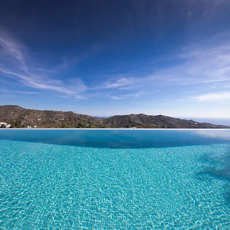 Villa El Solitaire-luxurious Villa-infinity Salt Water Pool-sea Views-jacuzzi Cómpeta